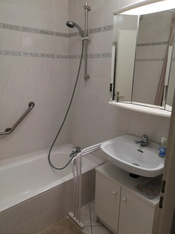 Salle de bain 2.jpg