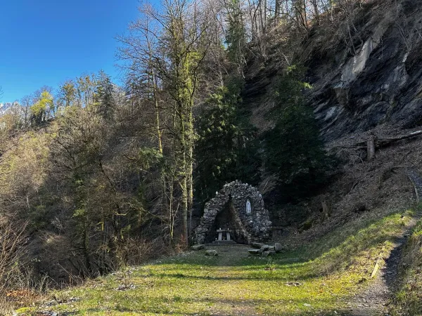 Grotte mariale de Lévaud_Sallanches