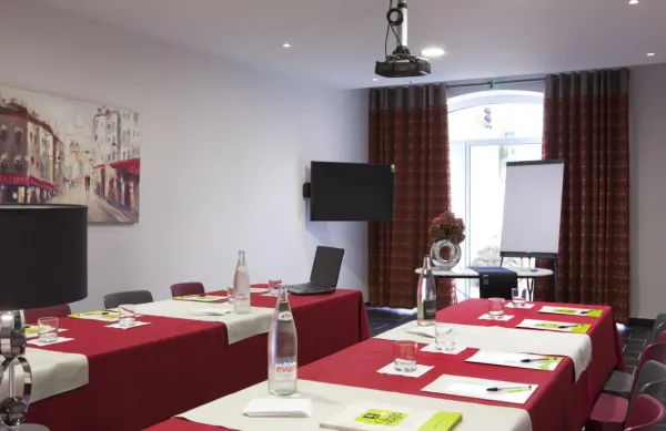 Hôtel Restaurant Blanc Marigny-Saint-Marcel