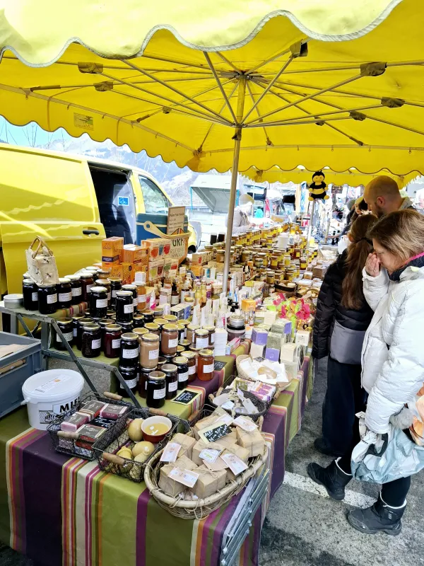 Marché  de Châtel en hiver