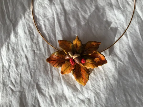 collier en argile polymère
